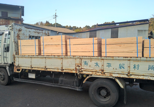 国産地松(アカマツ)について